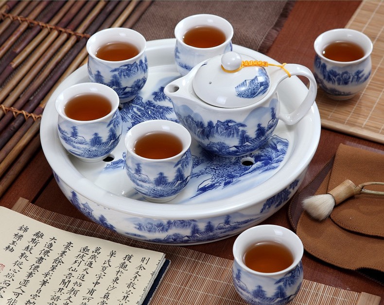 青花山水陶瓷茶具套装