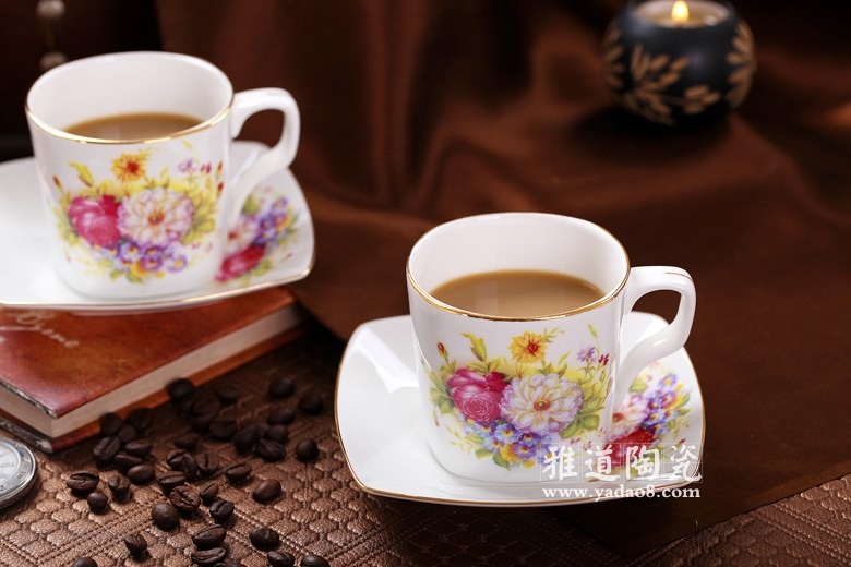 方型花团锦簇式咖啡具（咖啡杯）