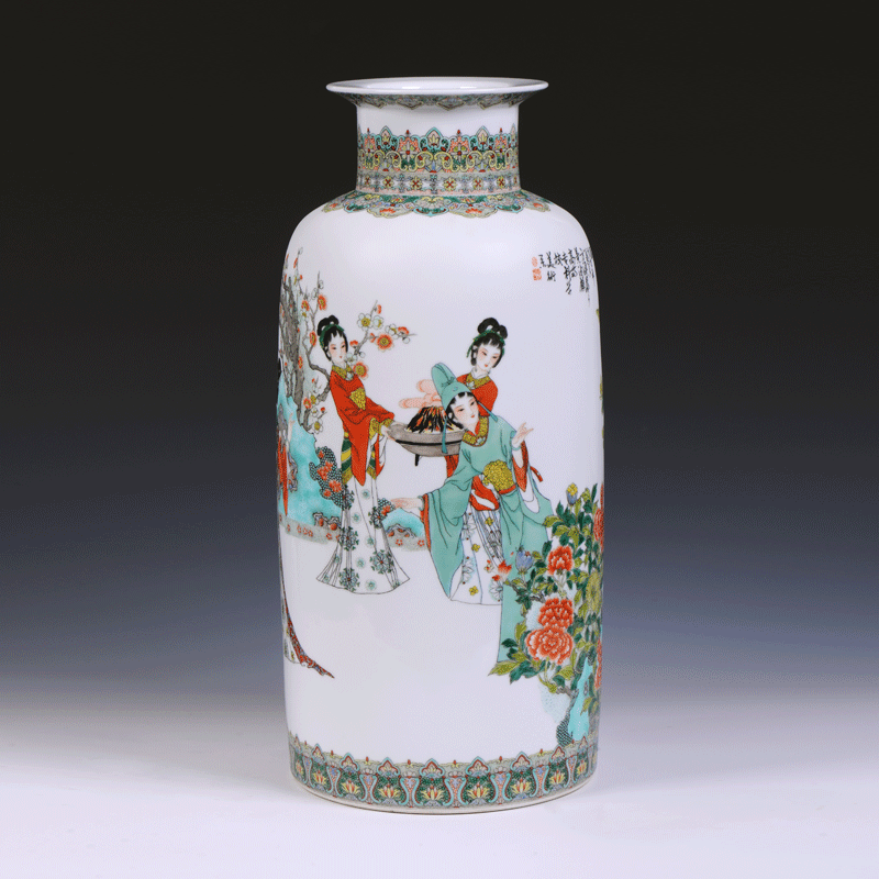 古彩陶瓷花瓶