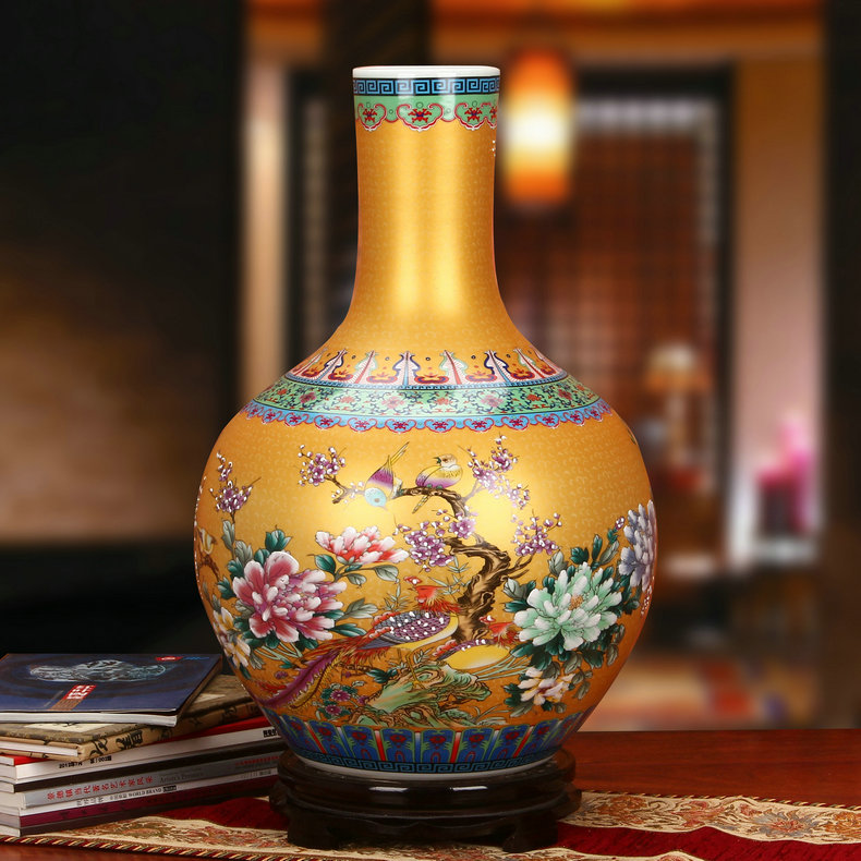 景德镇陶瓷仿古珐琅彩牡丹凤凰天球瓶(金色)