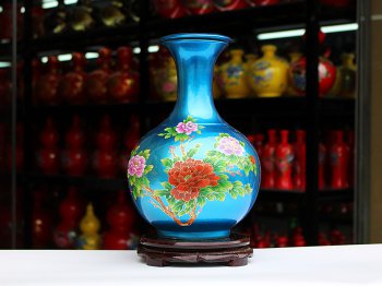 陶瓷酒坛的造型语义