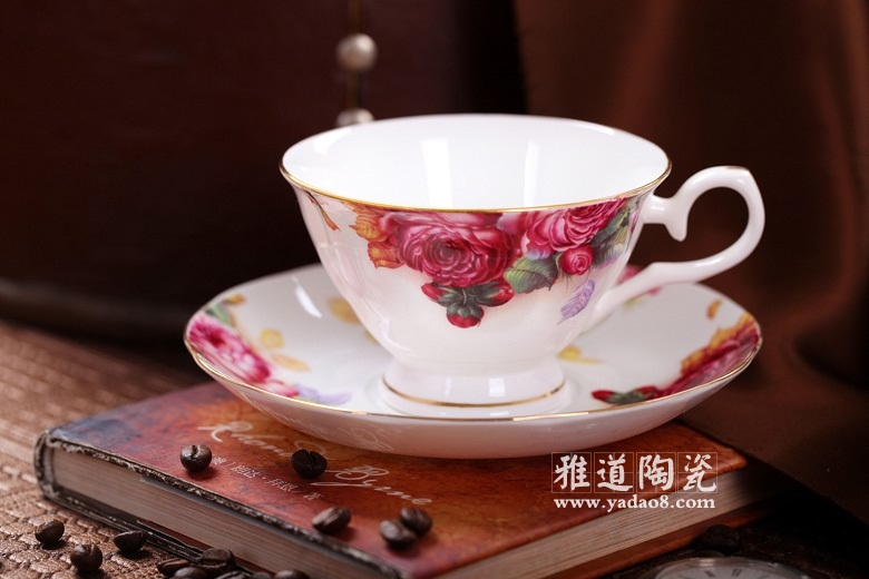 15头景德镇瓷器英式芙蓉花咖啡具