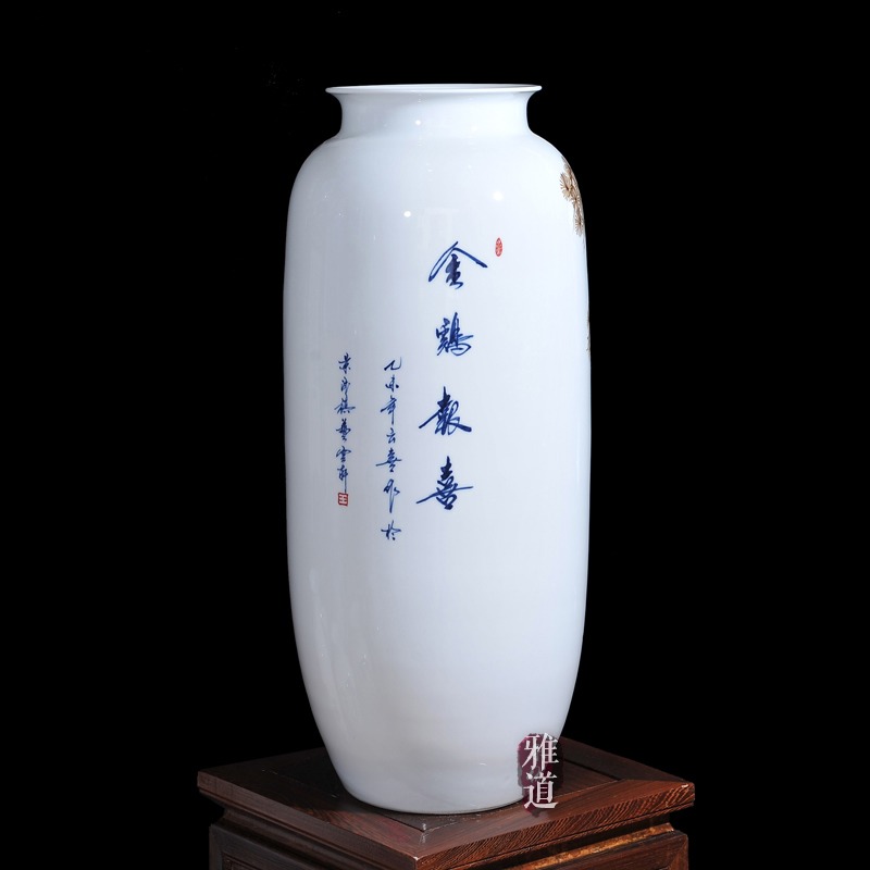 陶瓷艺术花瓶王云喜手绘金鸡报喜-背面
