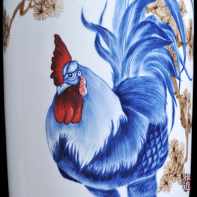 陶瓷艺术花瓶王云喜手绘金鸡报喜-瓶身