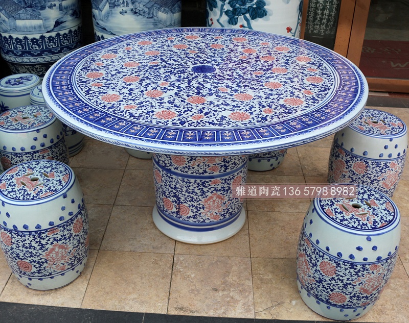 复古中式青花釉里红缠枝莲陶瓷桌凳