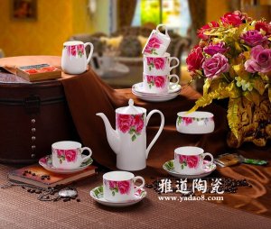 15头玫瑰花语陶瓷咖啡具套装