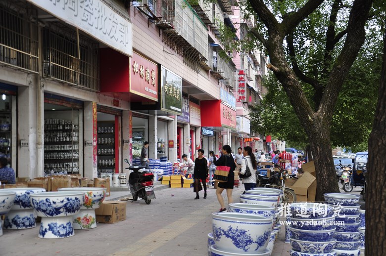 景德镇曙光路陶瓷批发市场