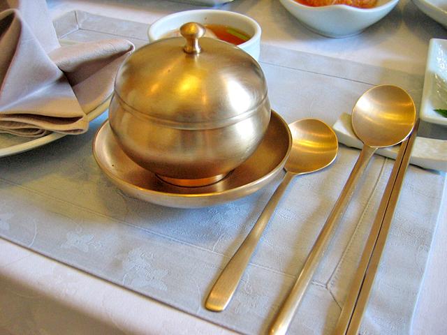 铜制餐具