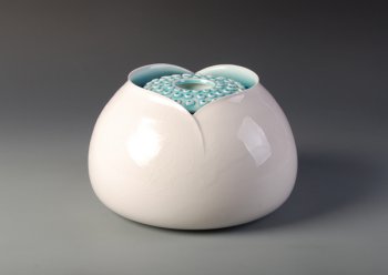 景德镇陶瓷工艺设计中的生态问题与解决途径