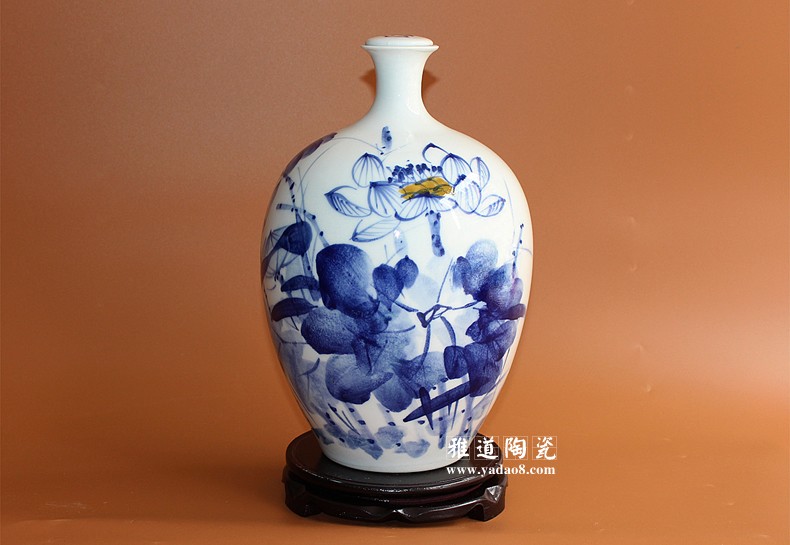 景德镇5斤酒坛厂家5斤荷韵手绘酒坛
