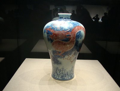 雍正青花釉里红瓷器的价值