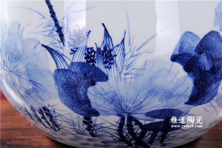 景德镇陶瓷手绘釉下彩青花瓷鱼缸年年有余