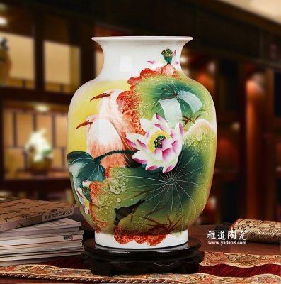 景德镇陶瓷花瓶摆件-手绘荷鹭情长粉彩花瓶