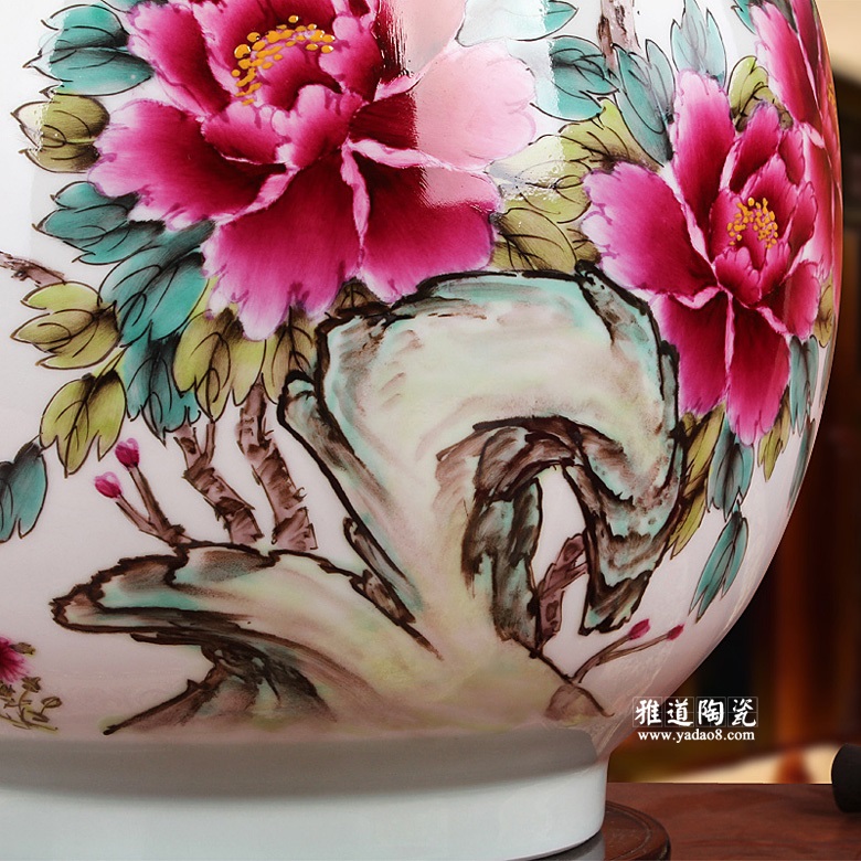 陶瓷花瓶艺术品