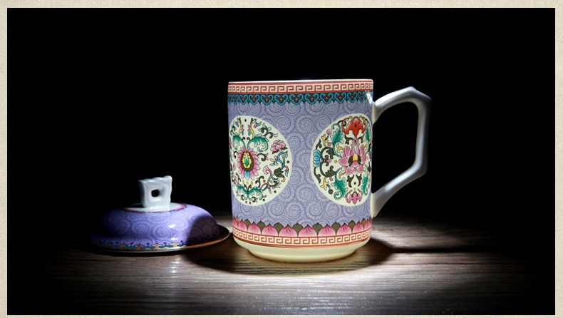 景德镇陶瓷茶杯带盖高档