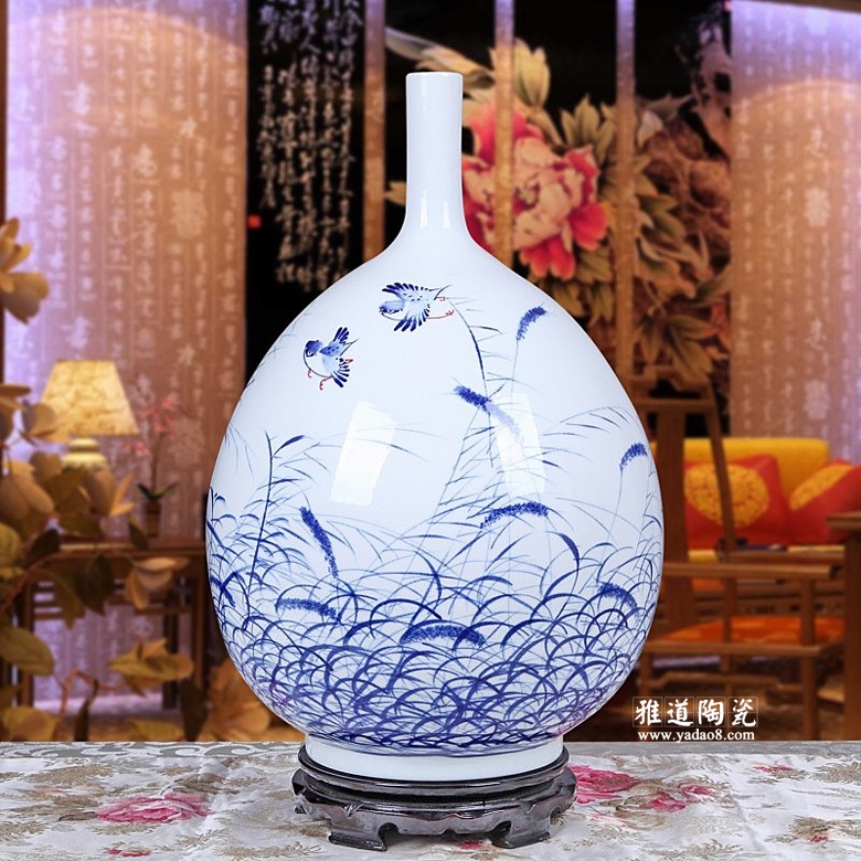 手绘青花瓷花瓶 手绘青花瓷花瓶