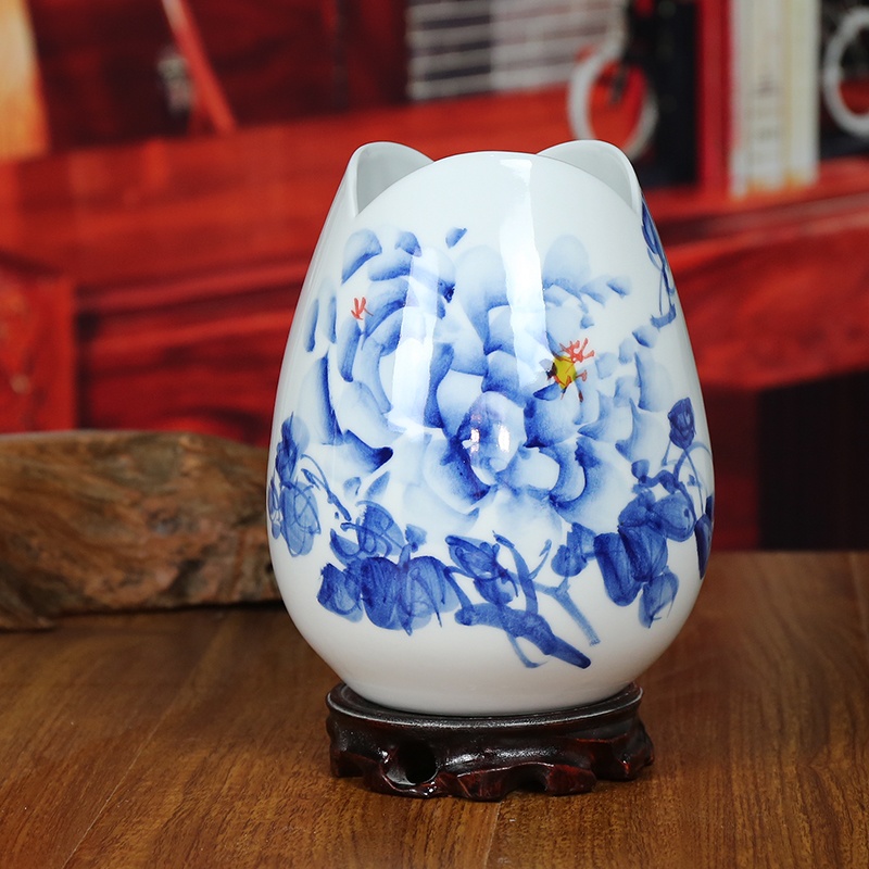 景德镇青花瓷手绘花瓶(牡丹)
