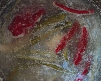 泡菜坛子生花怎么办，应该怎么去除？