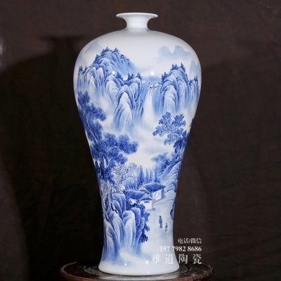 周惠胜手绘青花瓷花瓶梅瓶家居工艺品