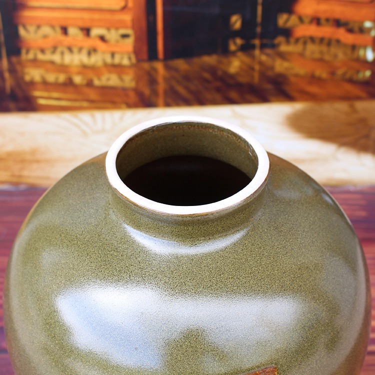 景德镇茶叶末釉陶瓷酒坛