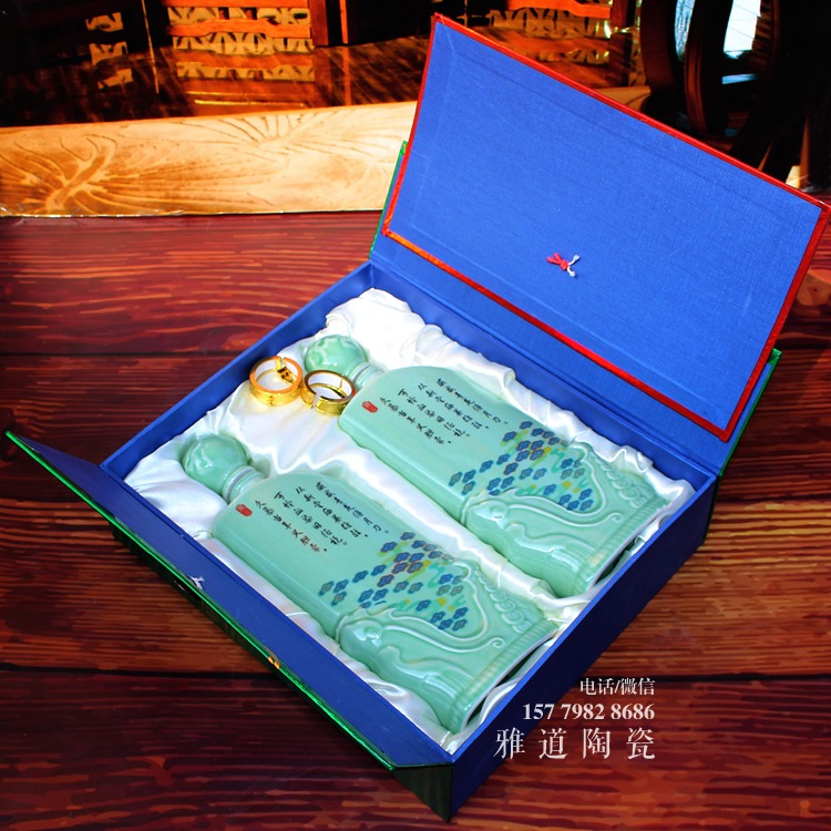 关公2斤空酒瓶陶瓷酒坛礼盒装-整体