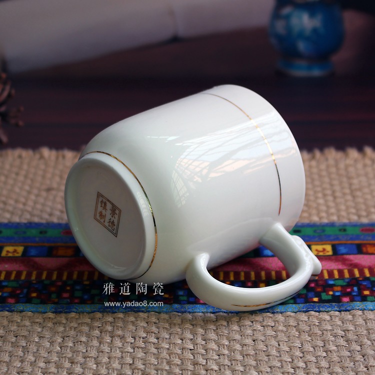 金边龙柄陶瓷办公茶杯