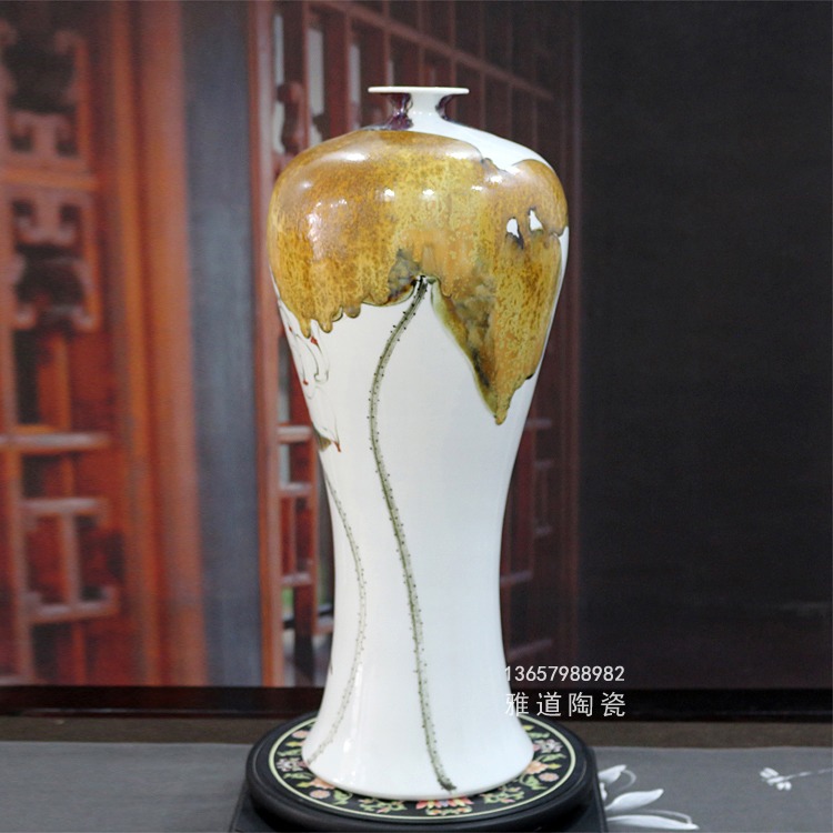 景德镇陶瓷新中式创意花瓶-侧面
