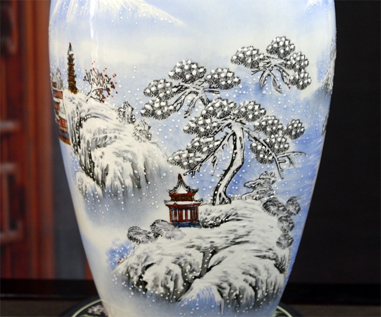 陶瓷中式花瓶客厅摆件（手绘雪景）-特写二