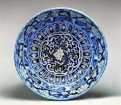 瓷器收藏：元代青花的特点归纳