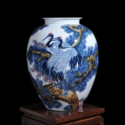 景德镇青花瓷的色彩和艺术研究