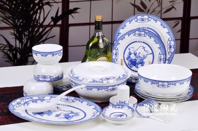 素食餐具器皿材质与艺术审美