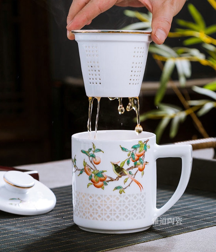 景德镇陶瓷高档玲珑茶水分离泡茶杯(图3)