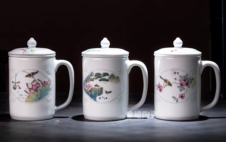 景德镇高档手绘玲珑家用陶瓷茶杯(图1)