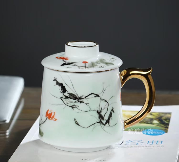 景德镇陶瓷高档礼品茶杯（乐在其中）(图1)