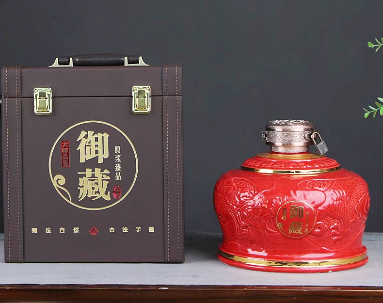 5斤装雕刻龙纹陶瓷酒坛子礼盒(图4)