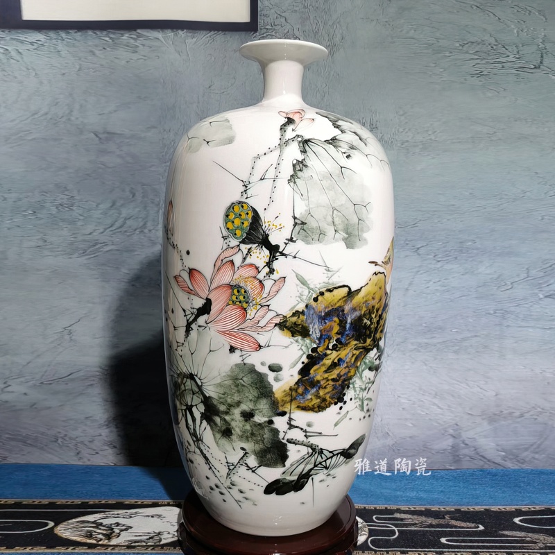 景德镇徐建明手绘艺术花瓶（清香）(图1)