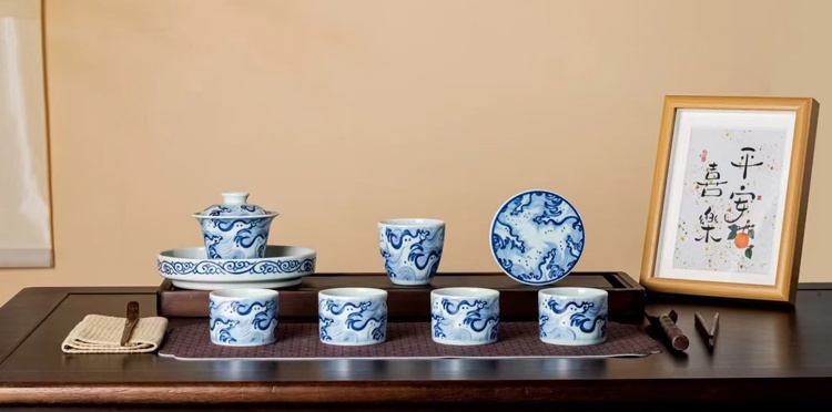 仿古陶瓷茶具盖碗壶承主人杯盖置（8头茶具系列）(图1)