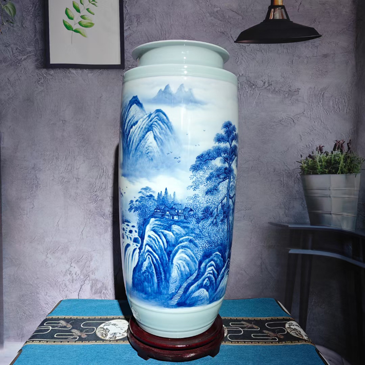 景德镇手绘青花山水陶瓷花瓶(富春山居)(图4)