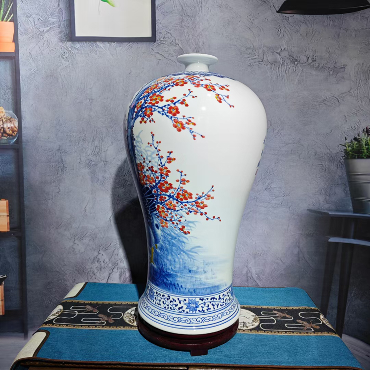 谢德标手工手绘小口梅瓶陶瓷花瓶（金鸡报春）(图3)