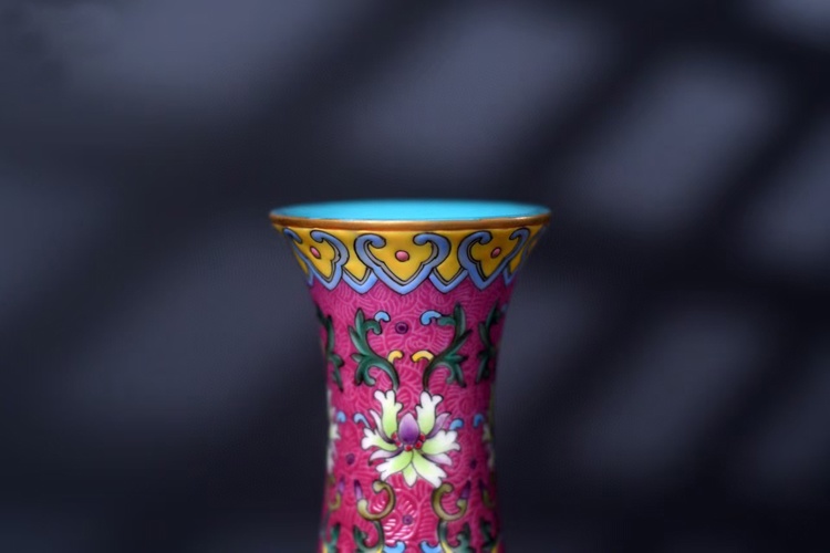 景德镇陶瓷花瓶扒花手绘缠枝莲纹玉壶春瓶(图3)