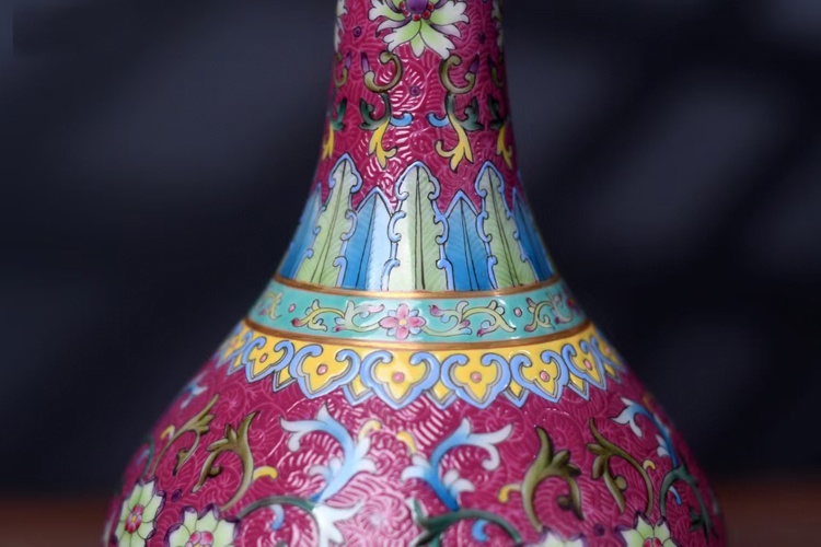 景德镇陶瓷花瓶扒花手绘缠枝莲纹玉壶春瓶(图4)