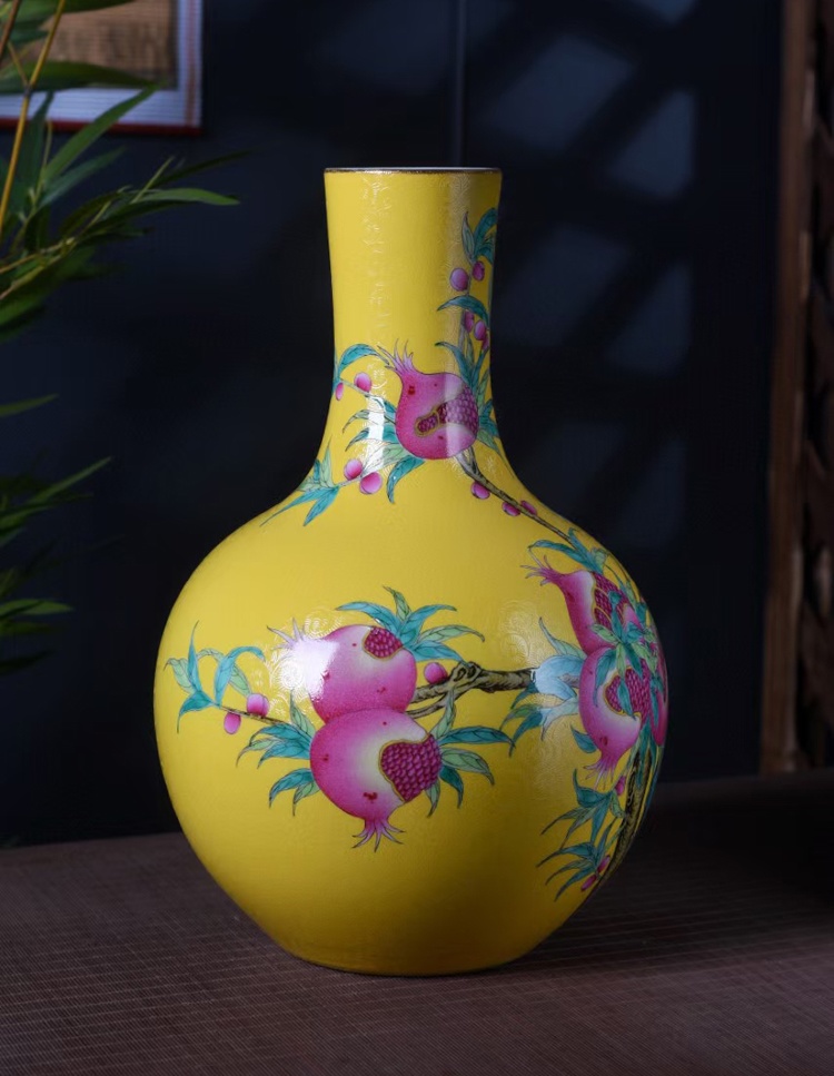 景德镇陶瓷花瓶手绘珐琅彩扒花笑口常开天球瓶 (图4)