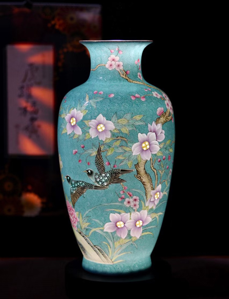 景德镇扒花手绘花鸟艺术陶瓷花瓶(空谷幽兰）(图1)