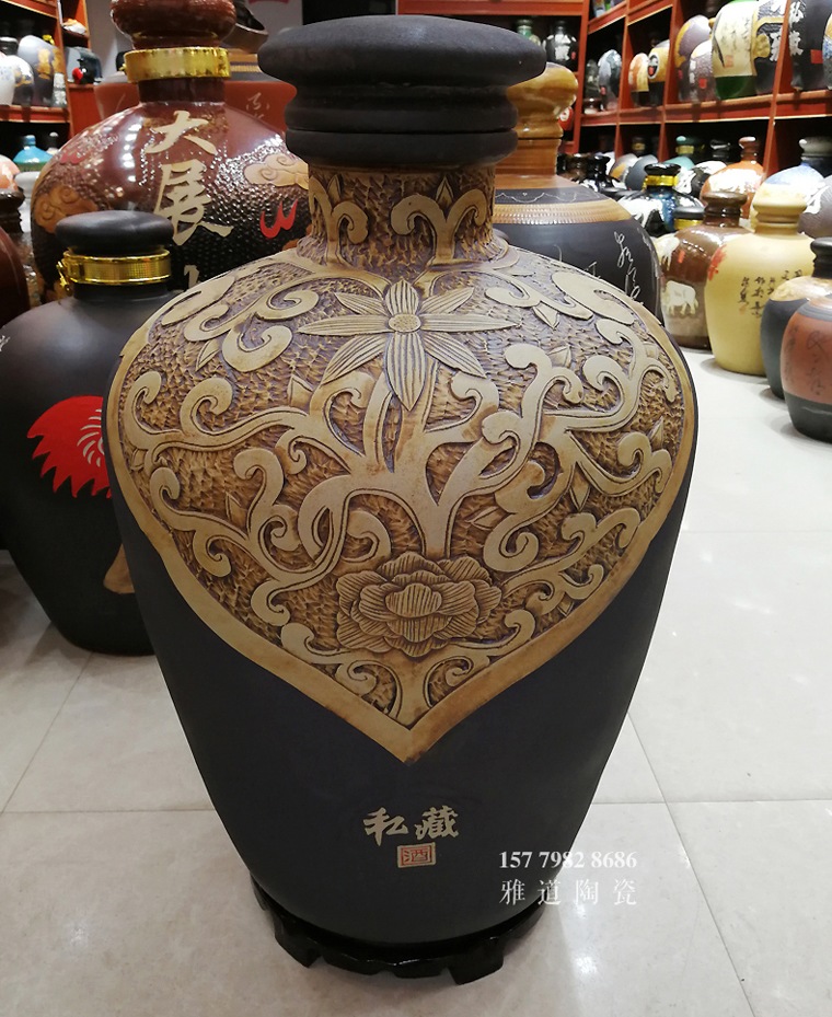 5到50斤高档复古雕刻陶瓷酒坛批发