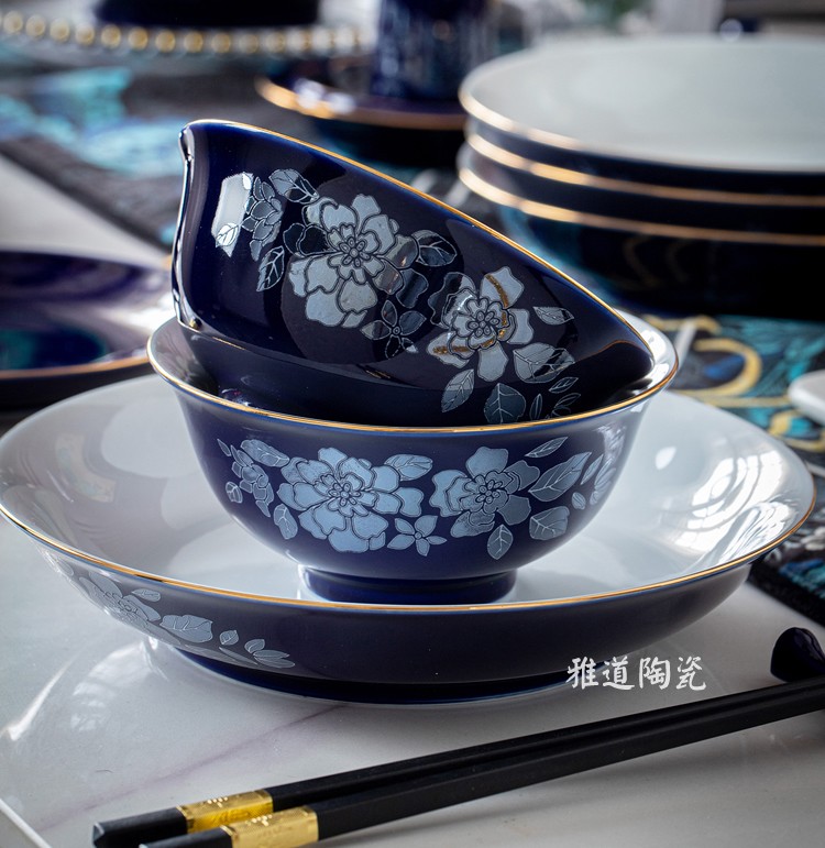 34头景德镇陶瓷组合餐具套装（宫廷蓝）