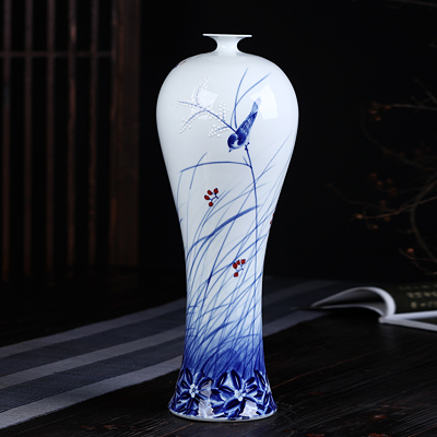 钟一鸣手绘高档陶瓷花瓶摆件春风得意