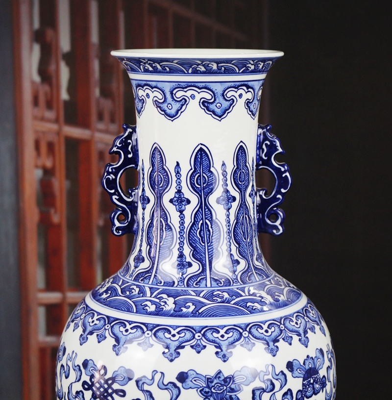 景德镇手绘青花双耳仿古陶瓷花瓶(图4)