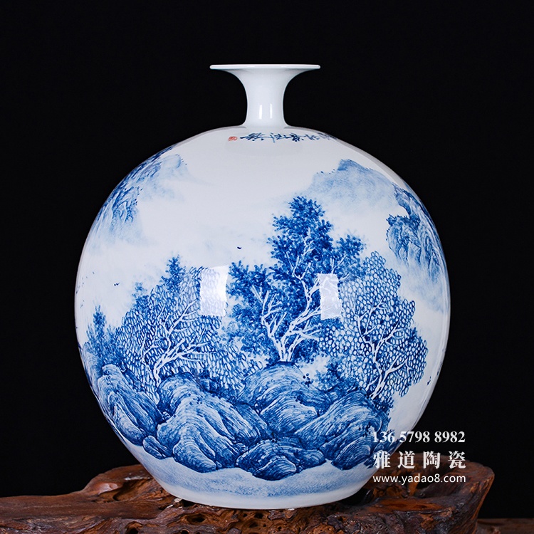 景德镇青花山水艺术陶瓷花瓶客厅摆件